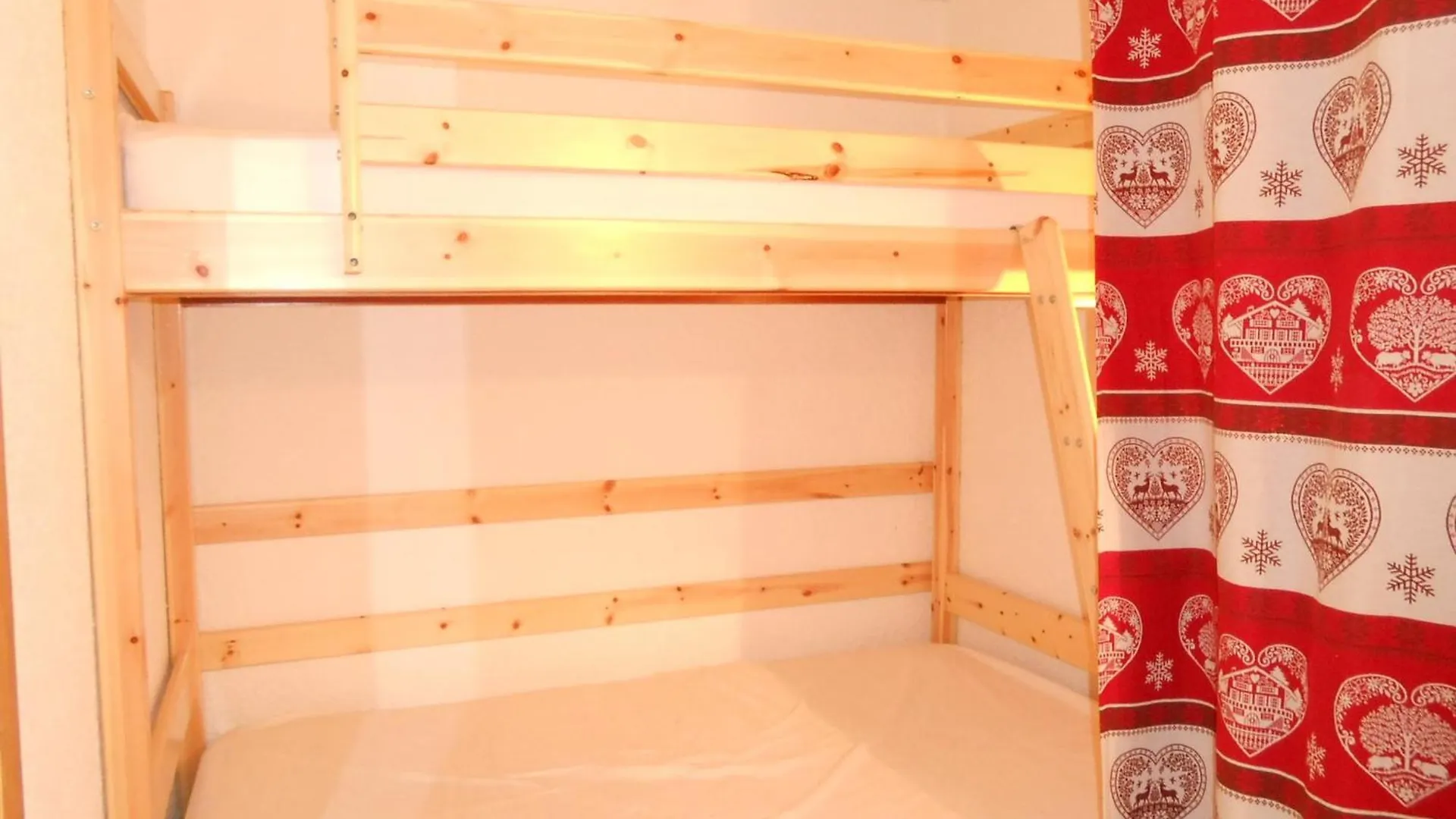 Lägenhet Studio Avec Garage Prive Au Pied Des Pistes, Les Deux Alpes - Fr-1-516-82